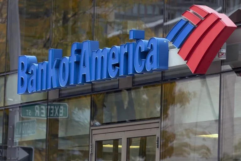 Bank of America запретил клиентам передавать логины ИИ-агентам