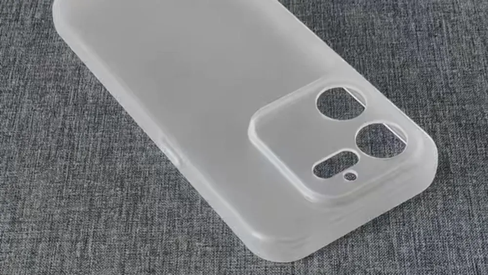 В сети показали чехлы для Xiaomi 18 с новой формой ультраширика