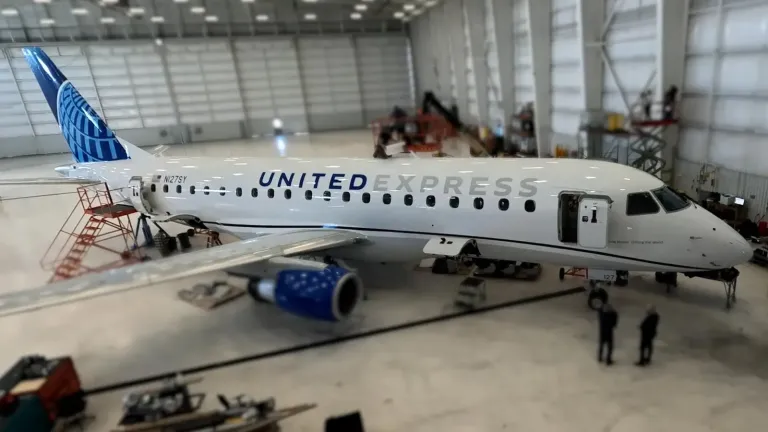 United Airlines подключила Starlink почти на половине самолётов
