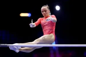 Россиянки Рощина и Глотова вышли в финал многоборья на ЧМ